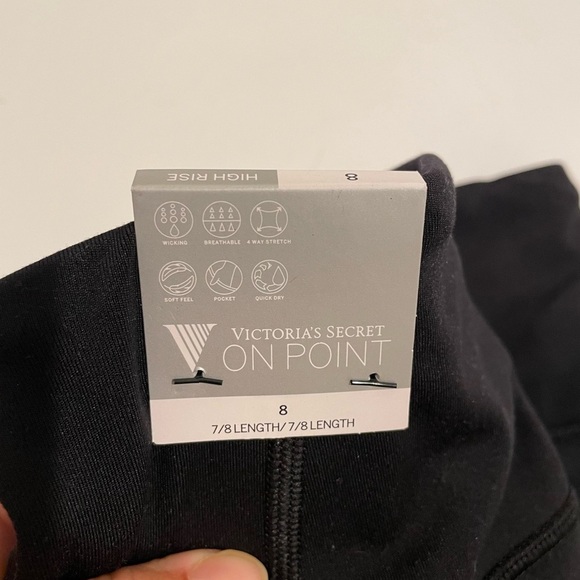 Women’s Victoria Secret On Point Capri Leggings Size 8​​ - Picture 2 of 6